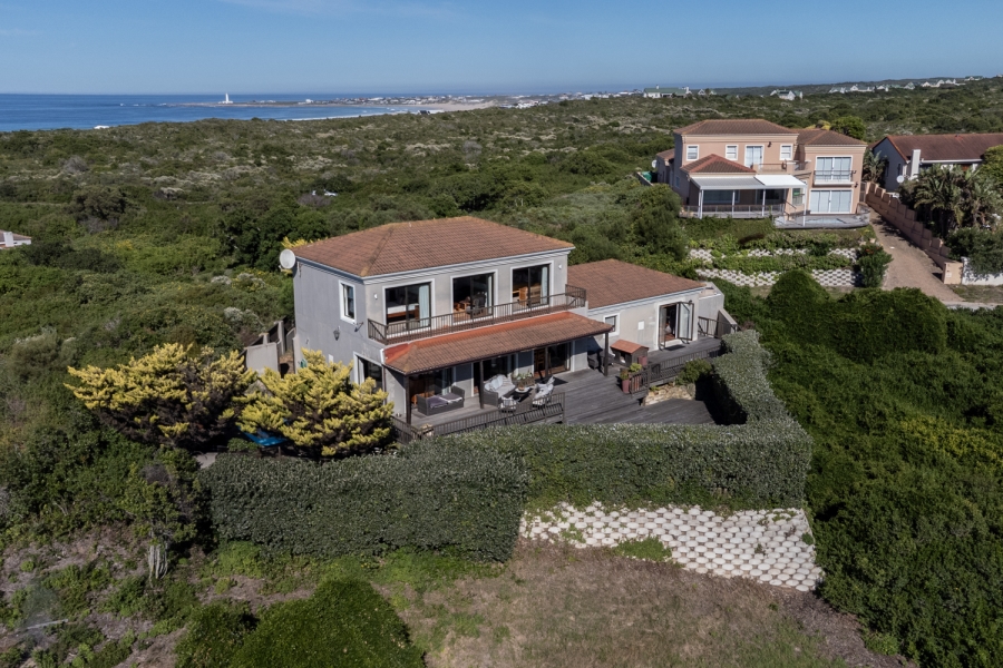 4 Bedroom Property for Sale in St Francis On Sea Eastern Cape